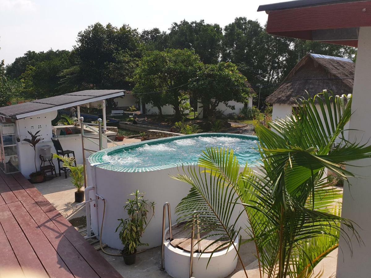 Bohemiaz Resort&Spa Kampot Exterior foto